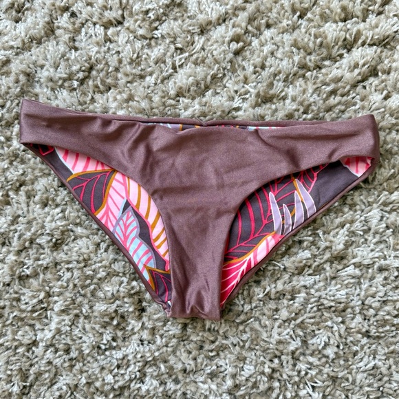 Maaji Tropical Print Women's Swim Bottom - Picture 3 of 4